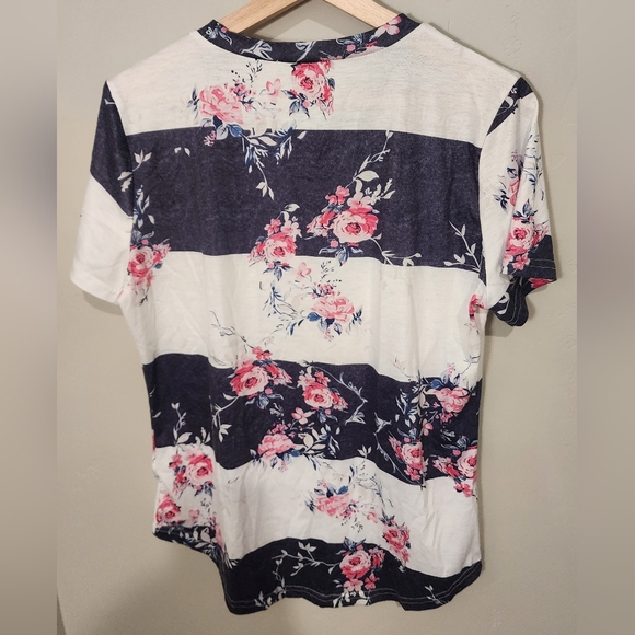 Ceasikery Floral Print Blouse Short Sleeve - Picture 2 of 3